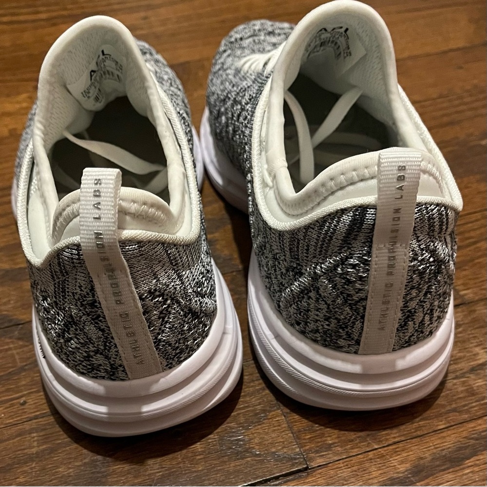 APL TechLoom Phantom Running Shoe - Picture 4 of 8